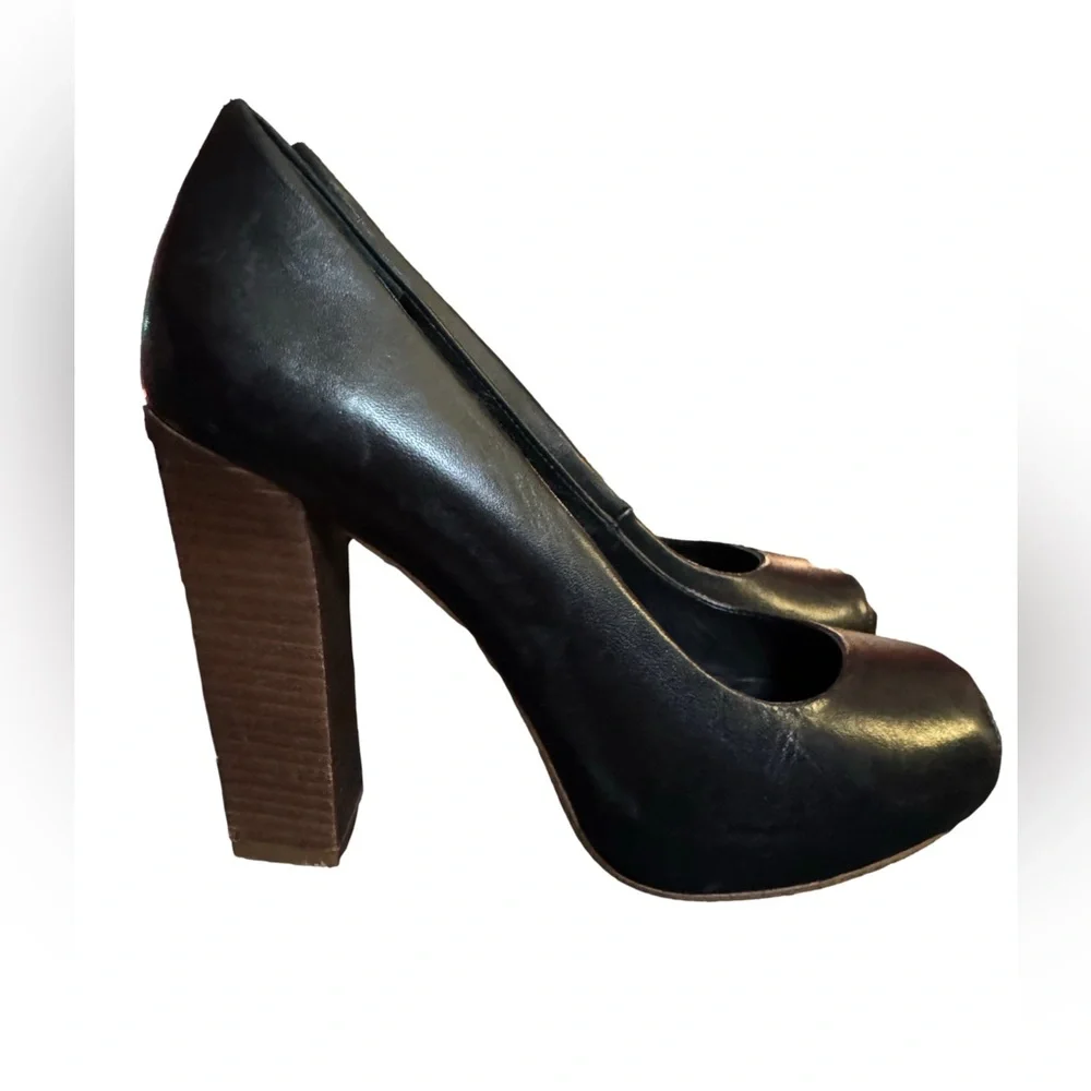 Tory Burch w/Gold Accent Wood Block Heel - Picture 4 of 6